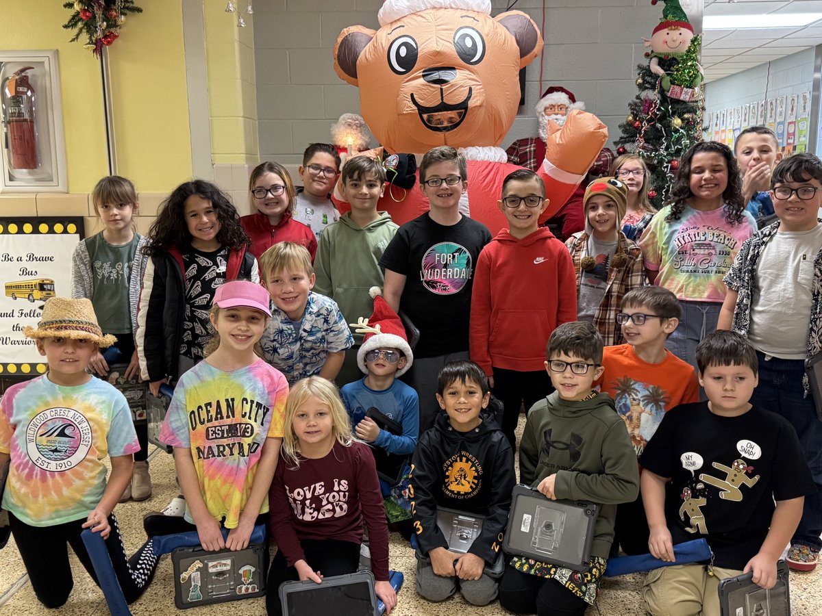 Central PTO- Elizabeth Forward (@efcentralpto) on Twitter photo Santa Bear delivered all of the kids Christmas gifts from the PTO today! 🎅🏼🧸
Each student received a pair of warrior sweatpants! 🎁
Thank you to EVERYONE that supports the PTO because of all of you and your family and friends we are able to do such nice things for the students Santa Bear delivered all of the kids Christmas gifts from the PTO today! 🎅🏼🧸
Each student received a pair of warrior sweatpants! 🎁
Thank you to EVERYONE that supports the PTO because of all of you and your family and friends we are able to do such nice things for the students