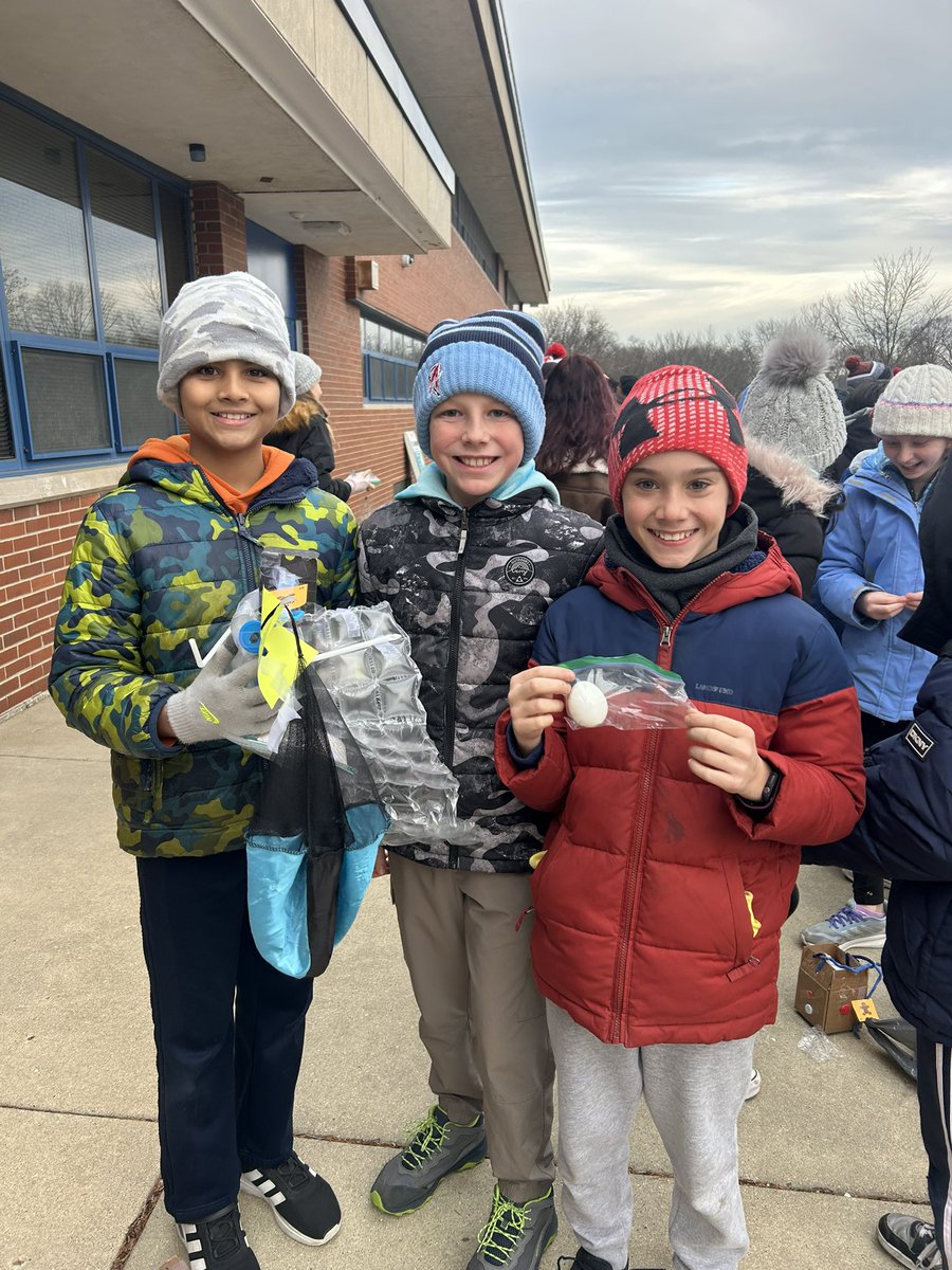 It has been an Incredible Week at Ivy! ⛄️ With Winter Staff Events, Buddy Events, Morning Assembly, 5th grade Egg Drop, and Read Around the School, we are so grateful for the memories we make here at Ivy Hill! 💚 We are Ivy! 💙