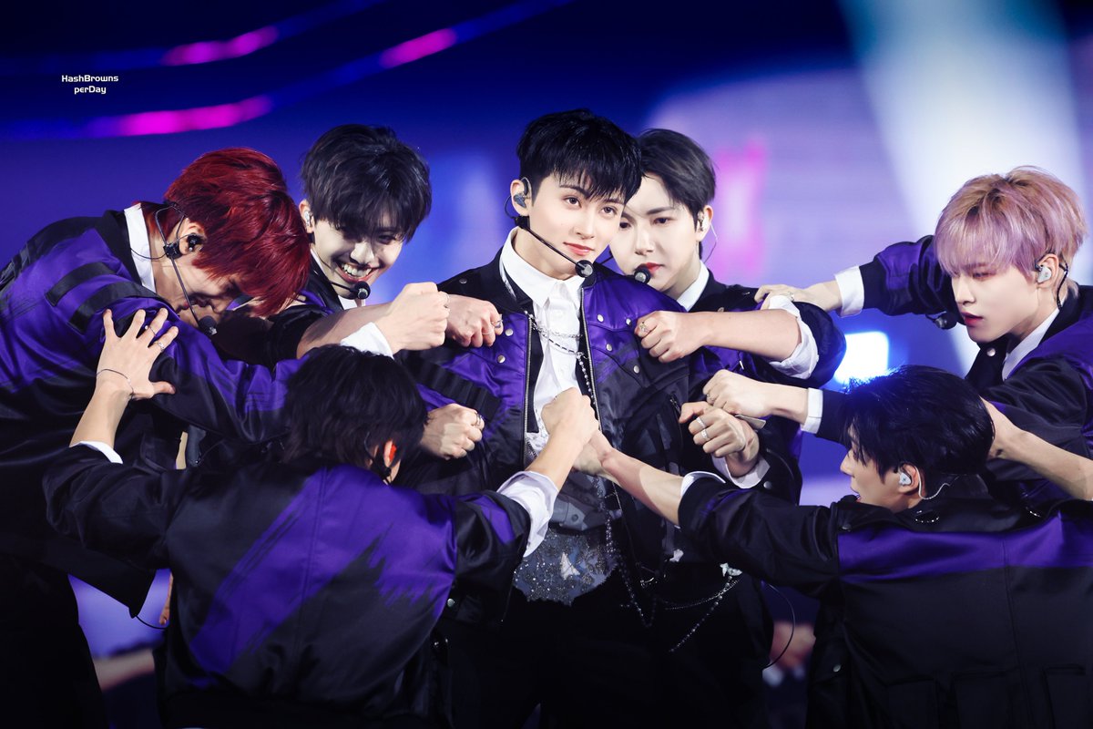 HashBrownsPerDay tweet media