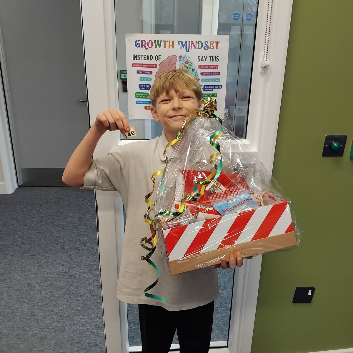 BowmanAcaCIT's tweet photo. Thats a wrap for 2024... Another incredible week at Bowman Academy, students have enjoyed a whole school #Christmas dinner, a visit to Santa's grotto as well as class trips to bowling &amp; mini golf! 
We hope everyone has a wonderful Christmas and a Happy New Year🎄⭐️
#semh https://t.co/ealywJcAZr
