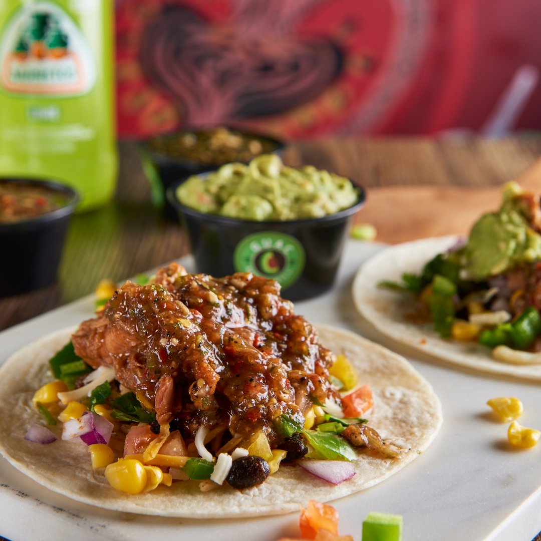 How do YOU fill and wrap your burrito? 🌯🤔 

What’s the ultimate burrito technique? Tell us in the comments below!

🥑 Find your nearest Guac Location: guacmexigrill.ca/locations/ 
🌮 Order Online: guacmexigrill.ca/guacmenu/