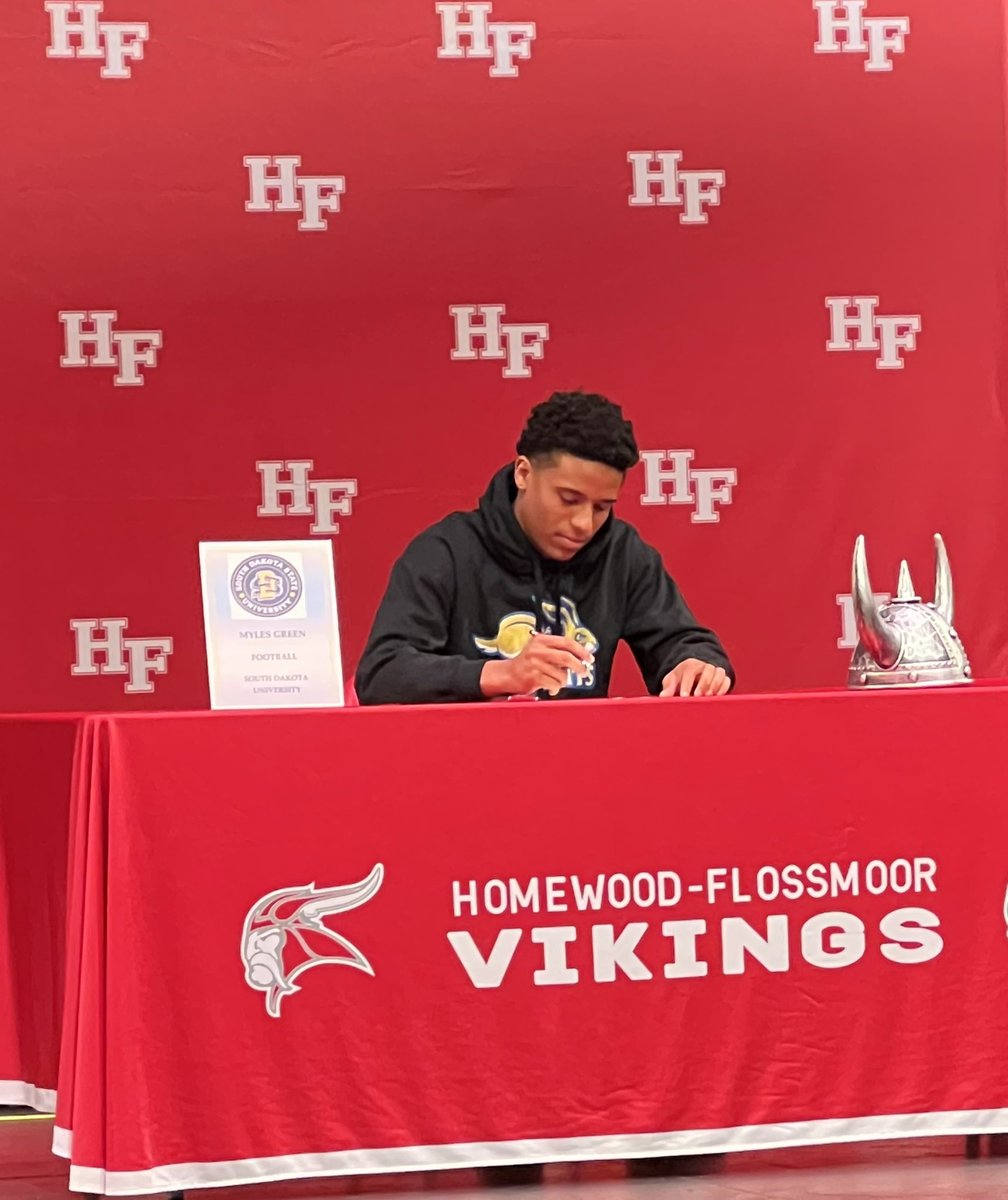 Myles Green tweet media