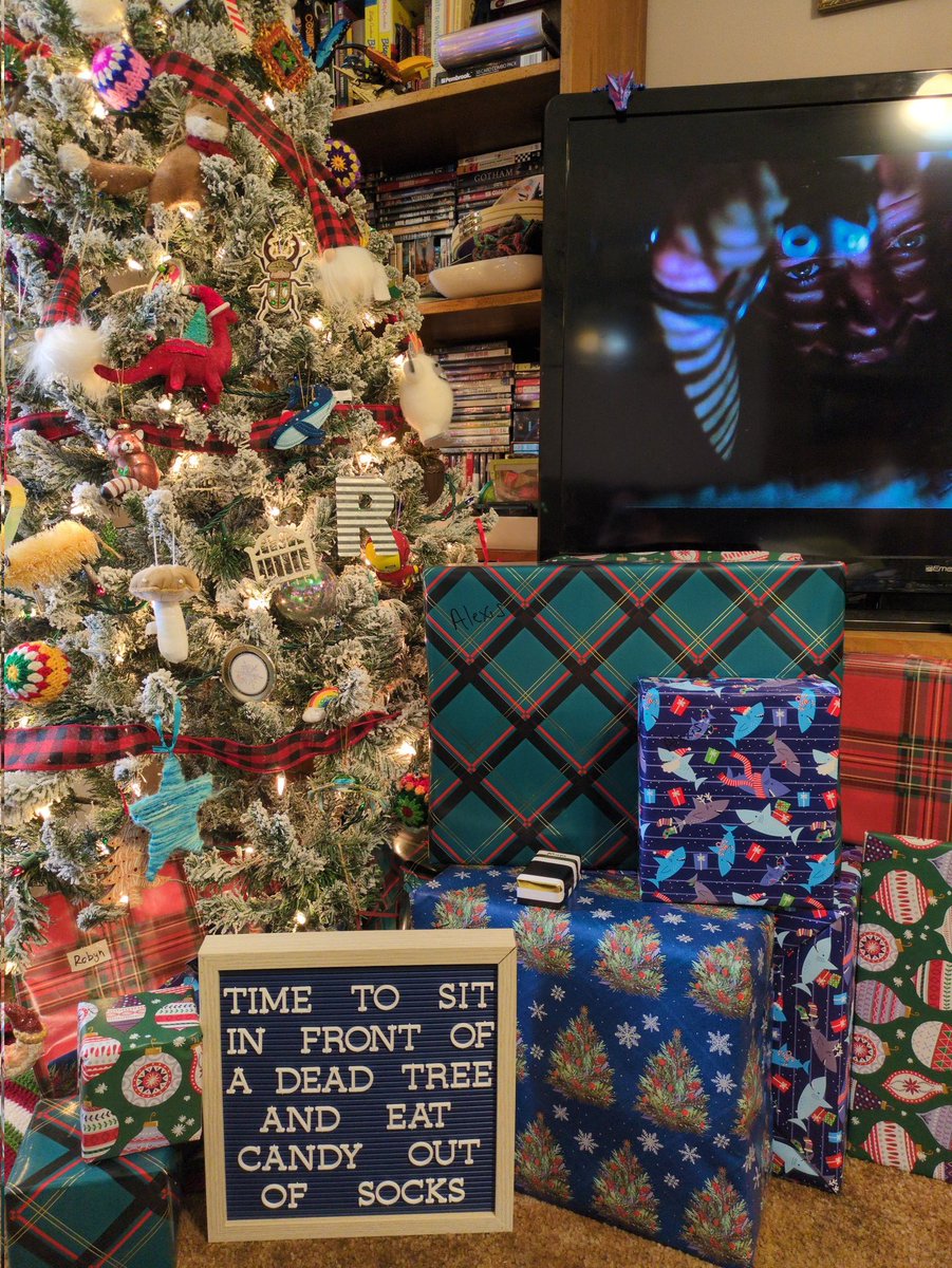 Robyn Omega (@greeneyedtengu) on Twitter photo 