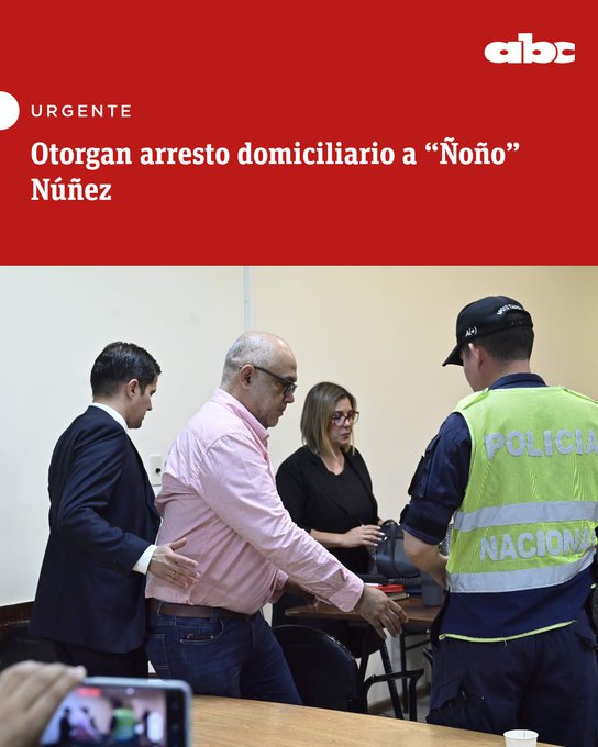 El tipo nio fué imputado por usar la plata de la merienda escolar para apostar en carrera de caballos. Eso ya no es robar, eso ya es más que robar. Paquete de inmunidades y justicia barata que vende el cartismo.