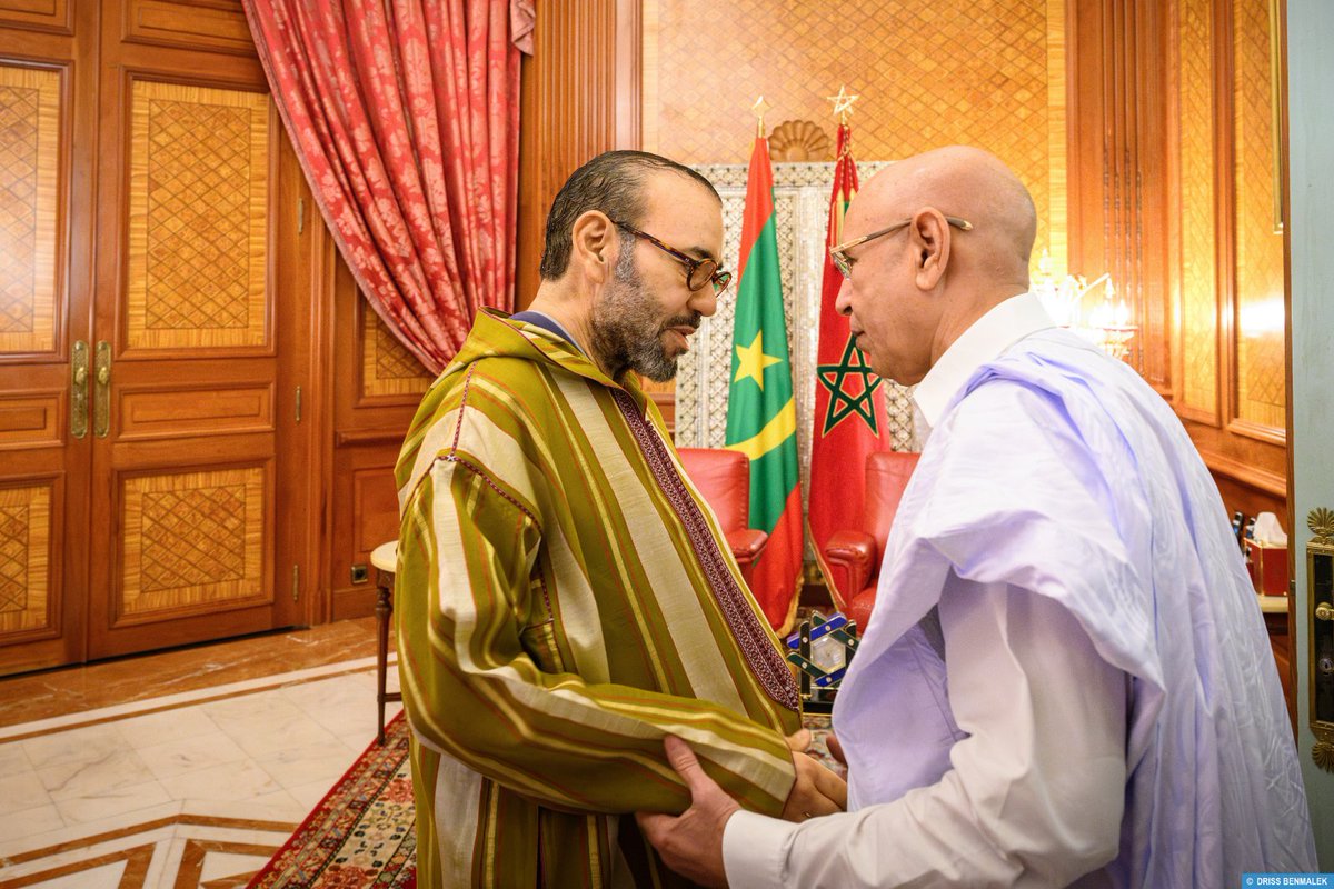 MAP_Information's tweet photo. استقبل صاحب الجلالة الملك محمد السادس، نصره الله، اليوم بالقصر الملكي بالدار البيضاء، فخامة السيد محمد ولد الشيخ الغزواني، رئيس الجمهورية الإسلامية الموريتانية.

في ما يلي بلاغ الديوان الملكي
⬇️⬇️
https://t.co/83jQVJlRiv

Sa Majesté le Roi Mohammed VI, que Dieu L’assiste, a reçu ce jour au Palais Royal à Casablanca, Son Excellence Monsieur Mohamed Ould Cheikh El Ghazouani, Président de la République Islamique de Mauritanie.

Voici le communiqué du Cabinet Royal 
⬇️⬇️
https://t.co/Sd7s00fCJ7
