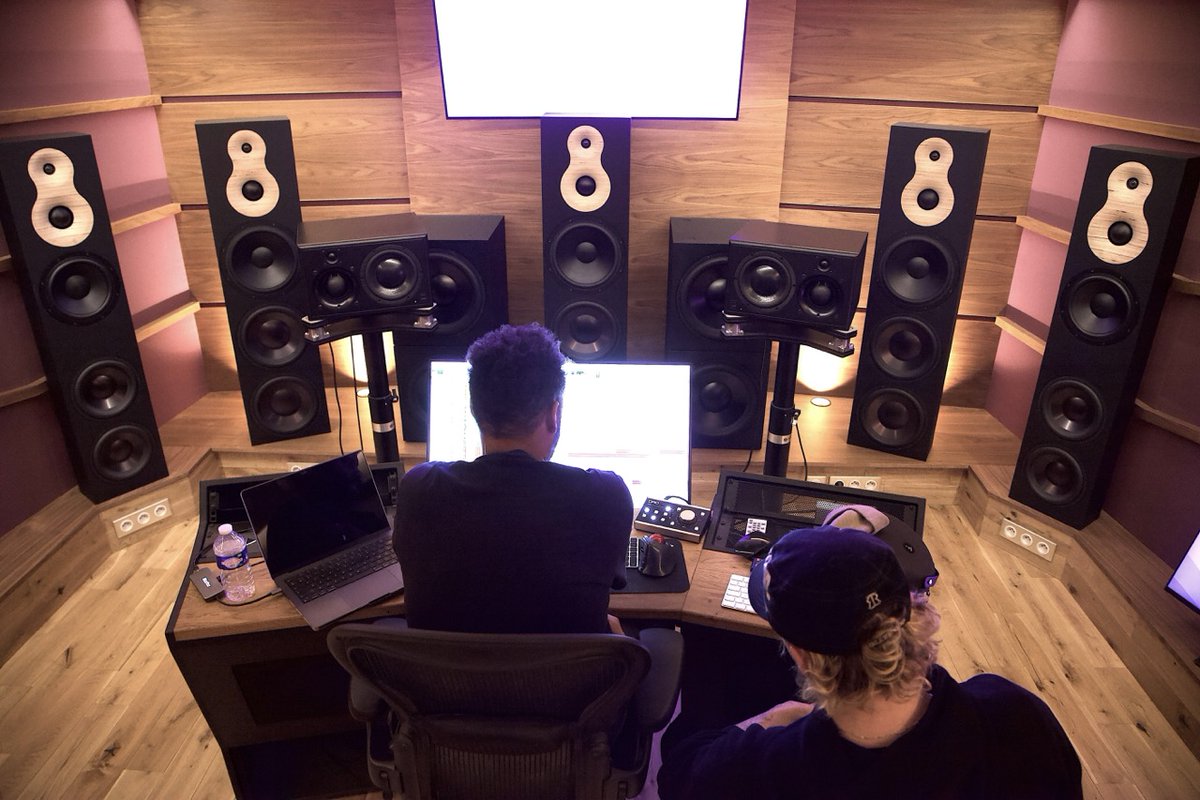 Maybe—just maybe—  Matveï stopped by to work on a project with Fred. Maybe.