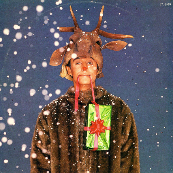 The first song to ✨ever ✨  become #XmasNo1 two years in a row, Last Christmas ends the week as the most-streamed and physically purchased single in the UK 🤩 

Here's how <a href="/WhamOfficial_/">WHAM!</a> made history 👉 officialcharts.com/chart-news/chr…