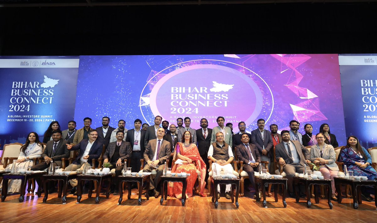 BandanaPreyashi's tweet image. The team that made ₹1,800,000,000,000 possible. #BiharBusinessConnect2024 @mishranitish @IndustriesBihar