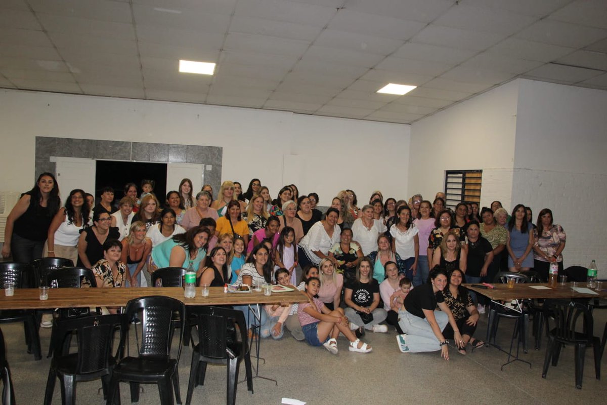 Participamos del último encuentro del años de Mujeres Metropolitanas, en la ciudad de Recreo. 
Agradecemos la invitación y celebremos el encuentro, siempre es lindo reflexionar y proyectar entre pares y en comunidad. 

¡Felicitamos a la organización por la convocatoria!