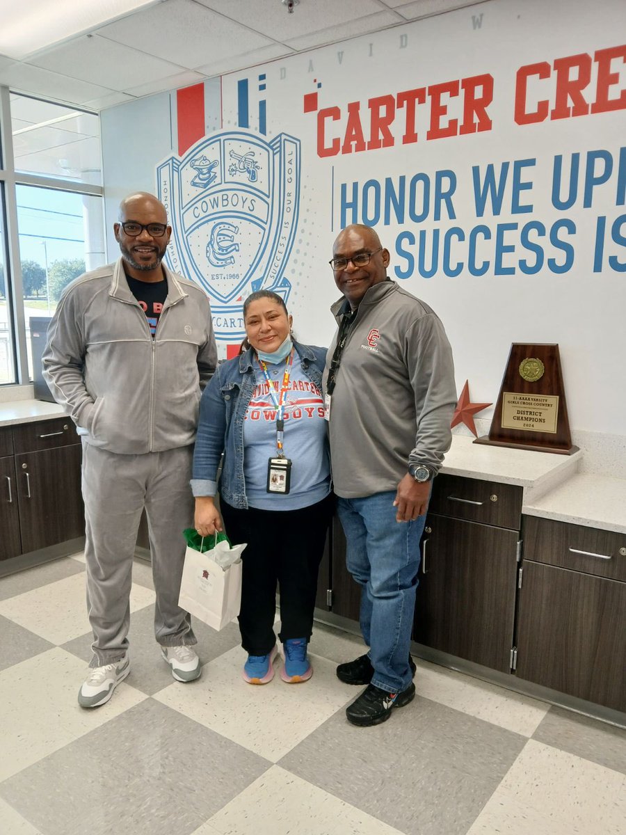 Dallas Carter High School (@dwcarterhs) on Twitter photo Principal Tyson and <a href="/Chapman32/">Derek Chapman</a> are celebrating Mrs.Rodriguez for her continuous support of David W. Carter HS. She recently donated over 80 turkeys to feed the Carter community for Thanksgiving. Principal Tyson and <a href="/Chapman32/">Derek Chapman</a> are celebrating Mrs.Rodriguez for her continuous support of David W. Carter HS. She recently donated over 80 turkeys to feed the Carter community for Thanksgiving.