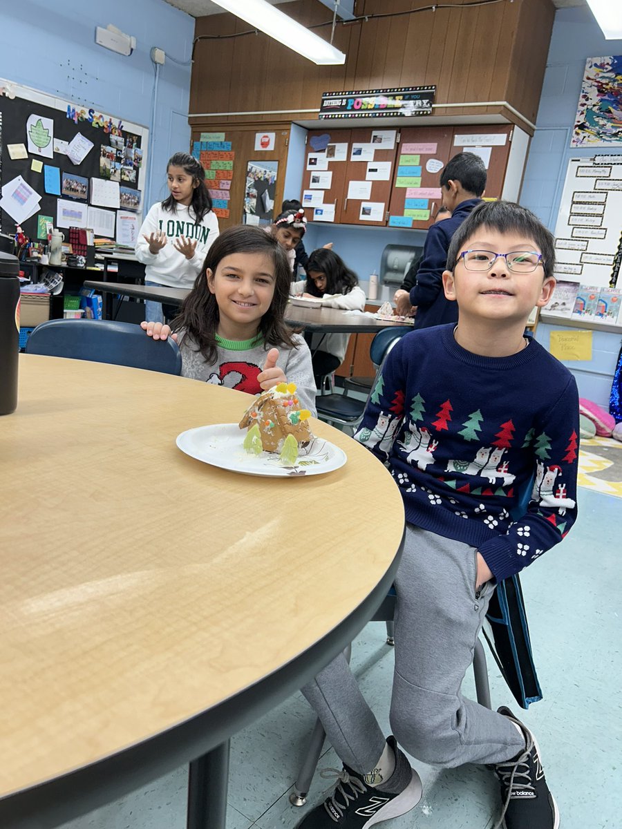 Jennifer Szostak tweet media