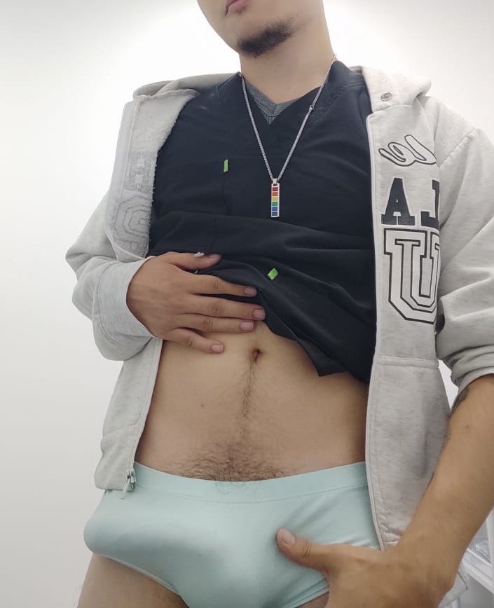 Cansado de no hacer exámenes de próstata con mi pito.