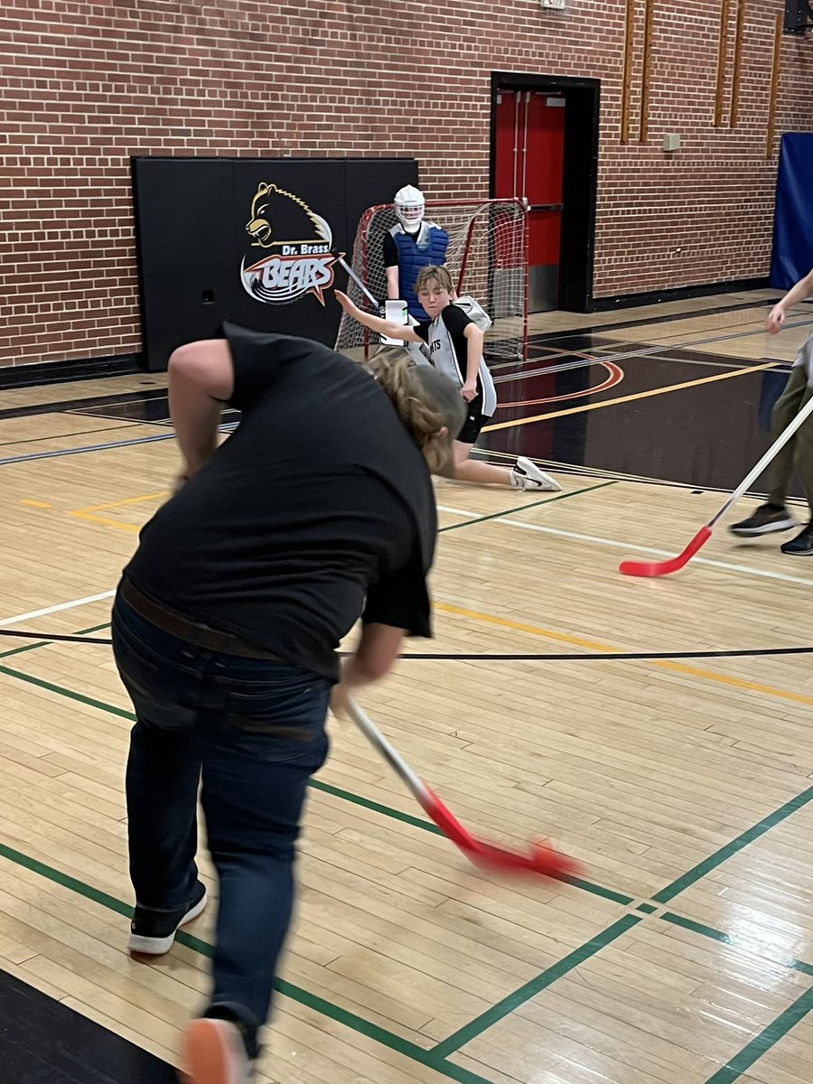 Congratulations to our <a href="/knollknights/">M.C. Knoll School</a> floor hockey teams for winning both the 7/8 and 5/6 divisions at the Dr. Brass Hockey Academy Christmas Classic Tournament yesterday. Our Knights battled hard and came out on top. Thank you <a href="/DRB_Bears/">Dr. Brass School</a> for hosting a great event. Go Knights