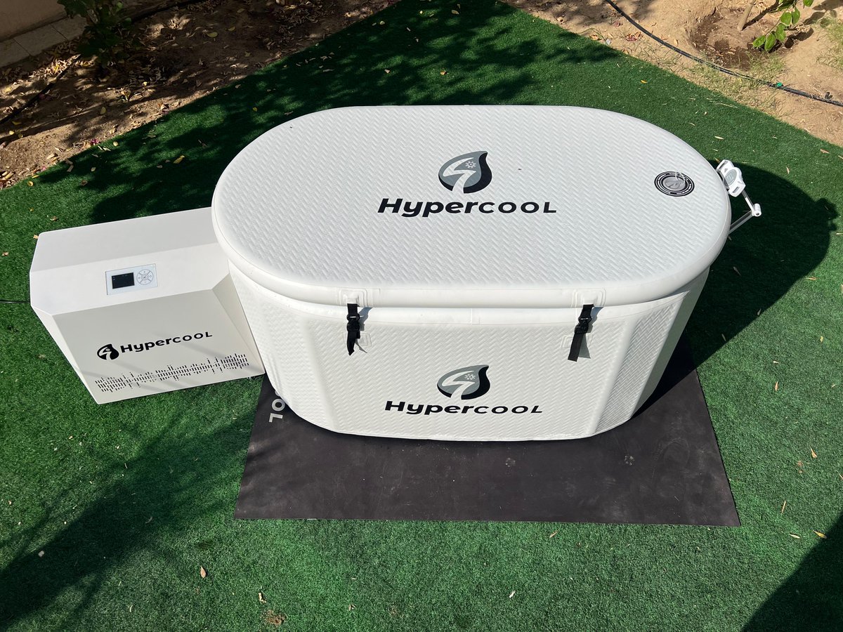 HypercoolSA's tweet image. ❄️📷📷 Experience ultimate recovery with the Hyper Pro Ice Bath tub!  Chiller 1 HP 220V/60hz + Wifi  Cooling Capacity: 2500W  Portable Ice Bath  Stay hyper cool, stay energized! 
hyper-cool.com/products/hyper…… #Recovery #HyperCool #Fitness