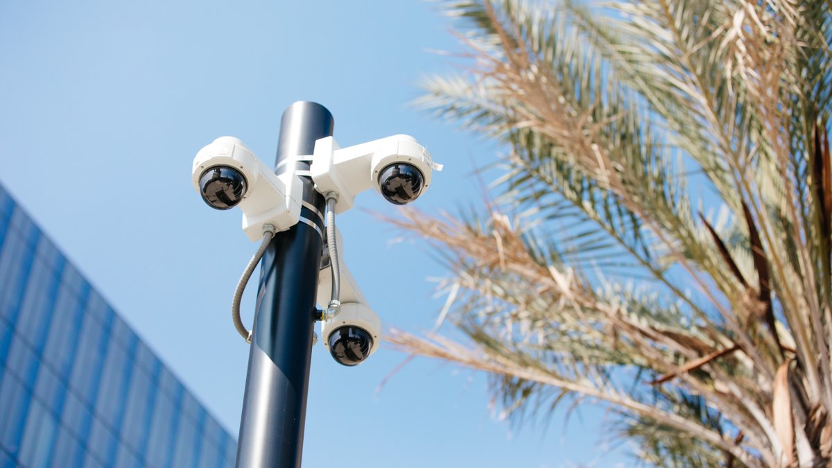 Superior_Pro94's tweet image. 🏢📹 Protect your workplace with Superior Protection Services! Our security cameras create a visual shield, deterring potential threats and providing a safe environment for your business to thrive. #WorkplaceProtection #VisualShield #SuperiorProtectionServices