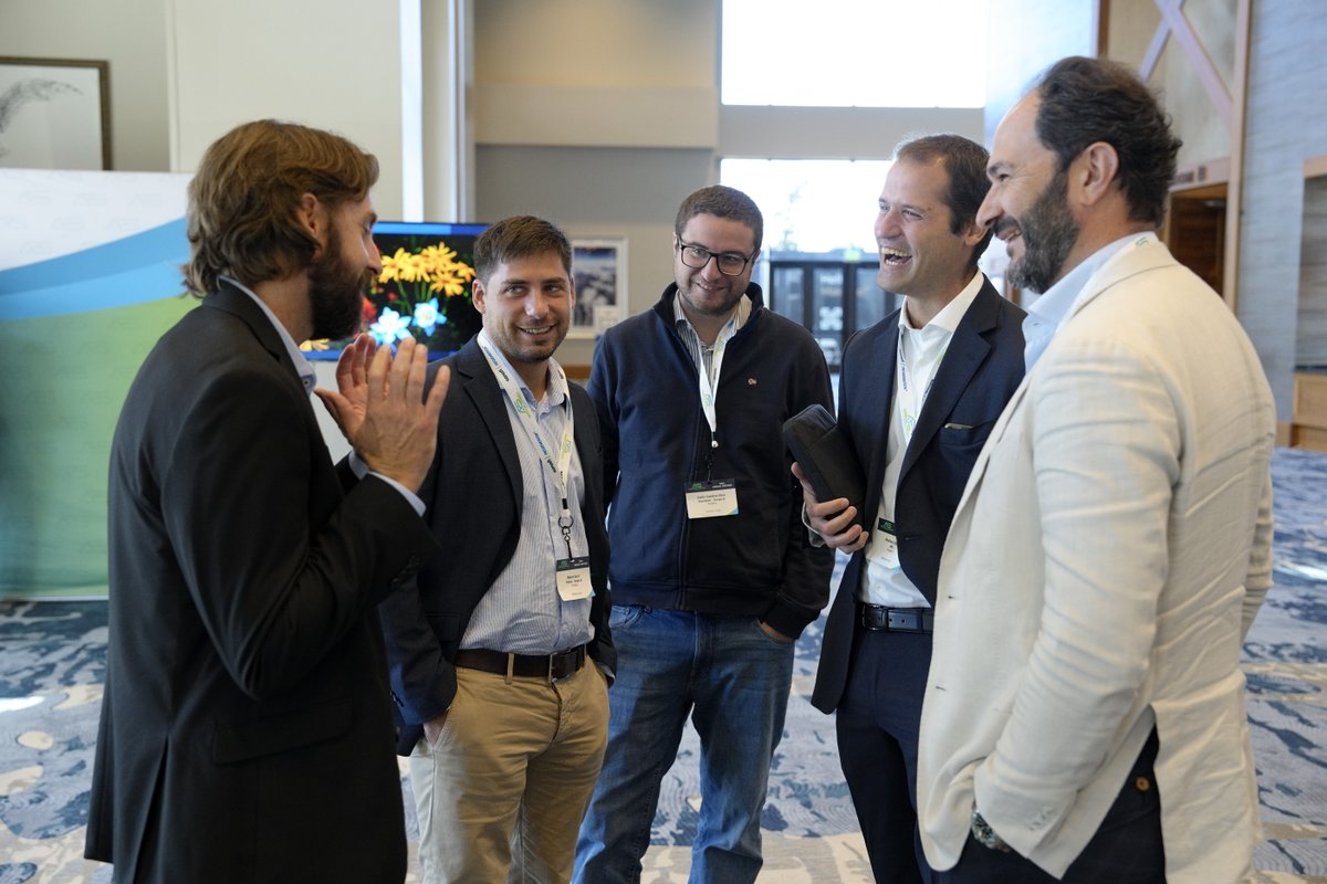 ForegutSociety's tweet image. Good times, great people!

Our annual meeting is all about learning, laughing, and connecting with the best in foregut care. Thanks to everyone who attended this year for making it such a memorable meeting! 

#AFS2024 #Foregut #GI #Surgery #EndoscopicSurgery