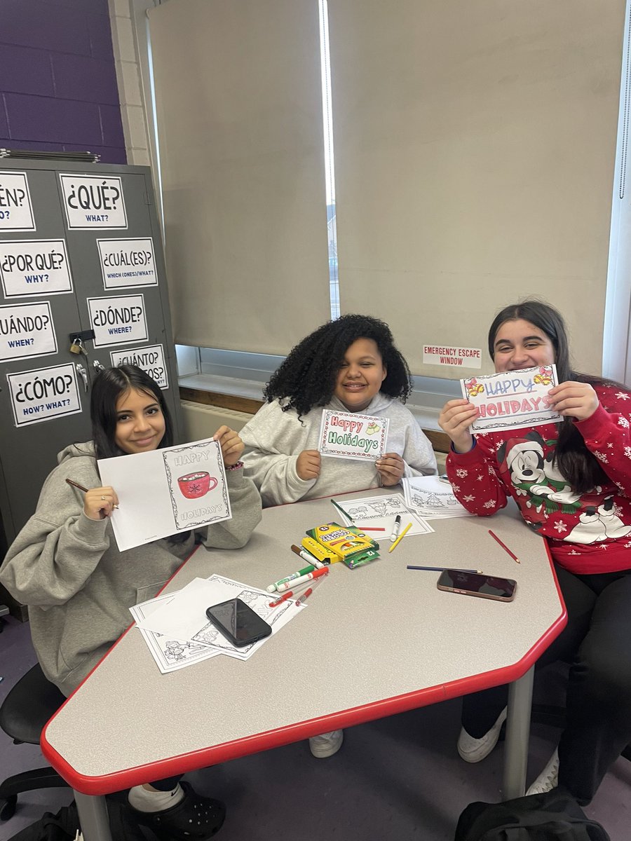 Mineola High School Dignity Club tweet media