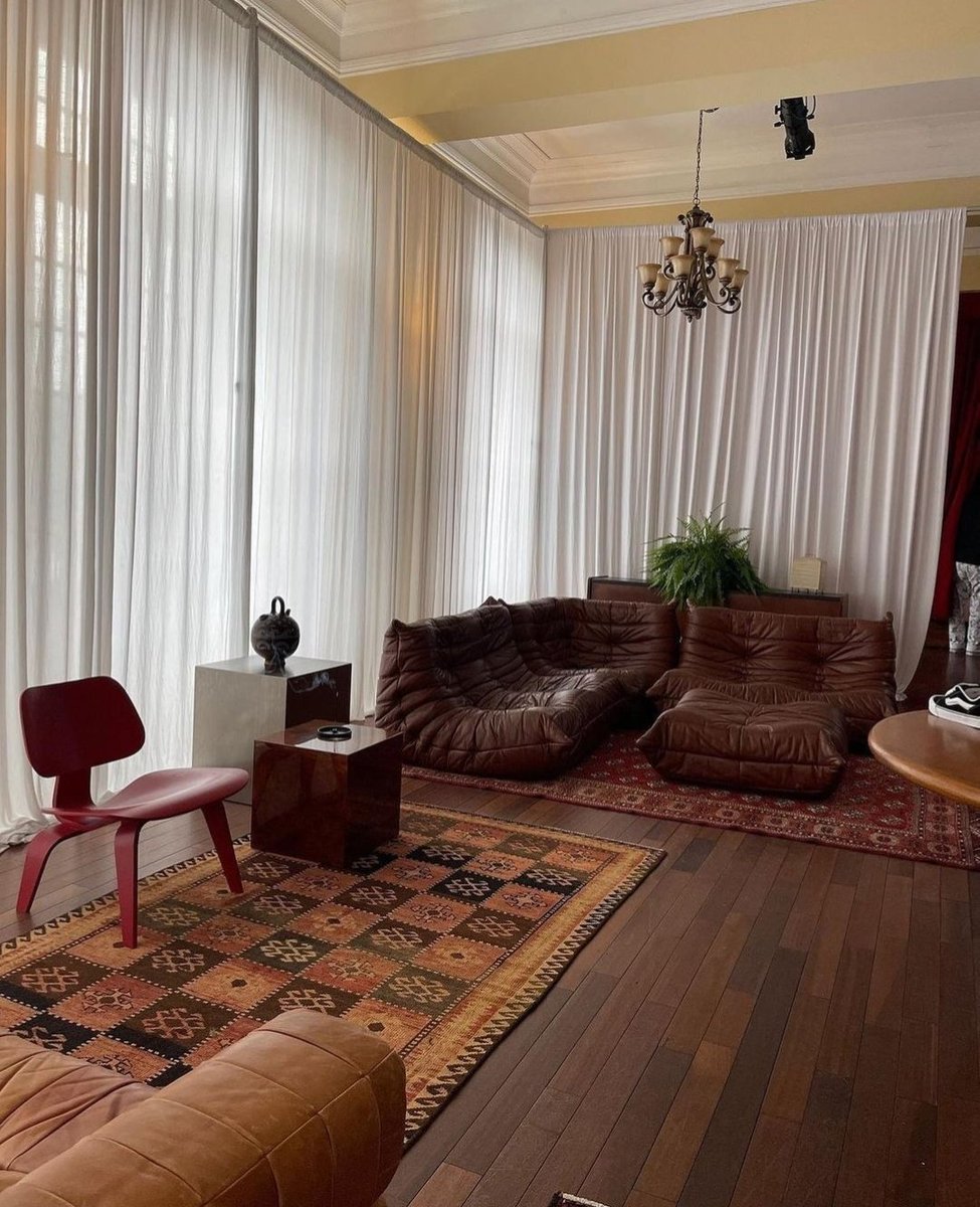 interiorsuckerr's tweet photo. 1 or 2 or 3 or 4? https://t.co/YttGkDQ8ji