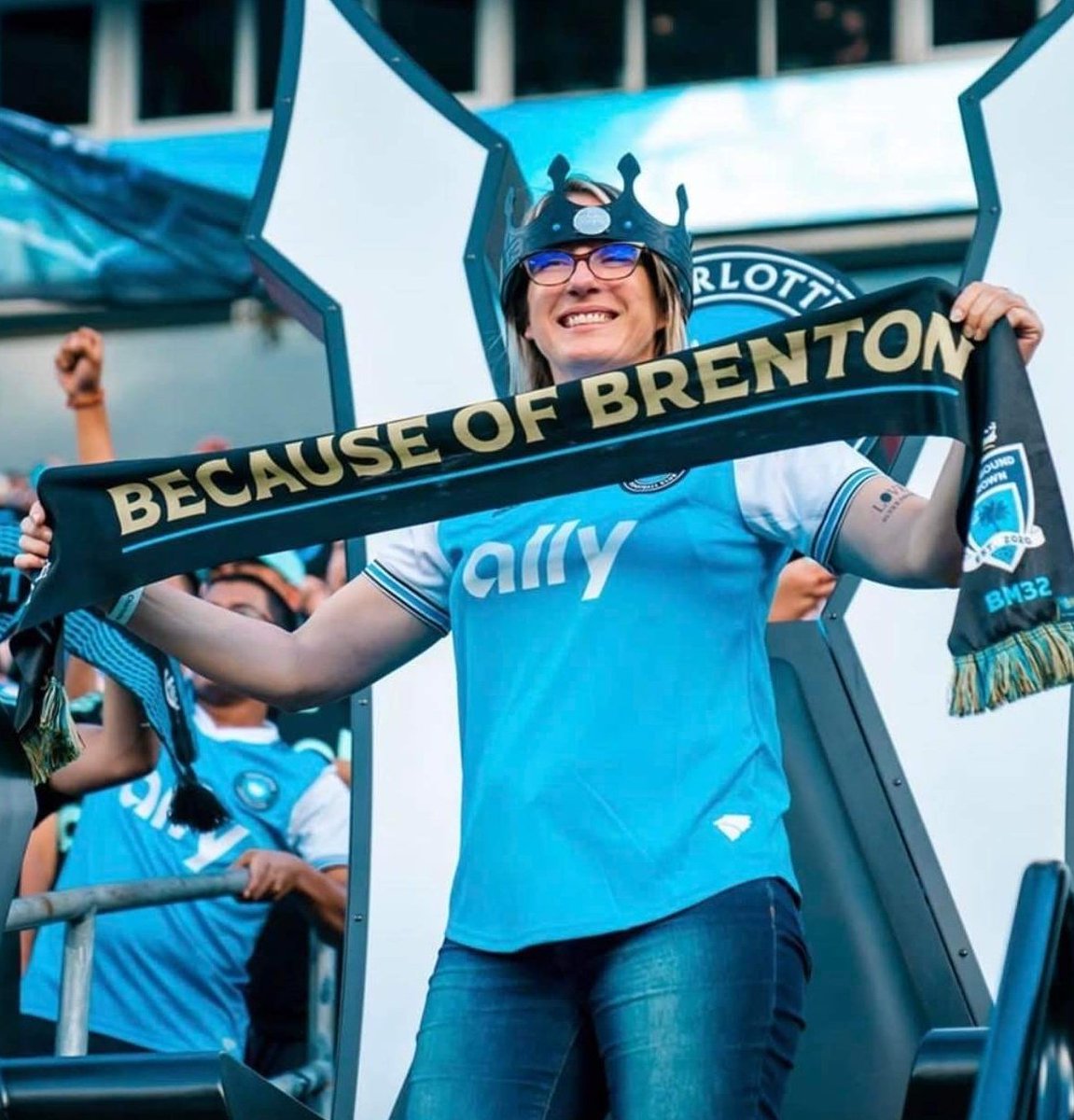 Southbound & Crown tweet media