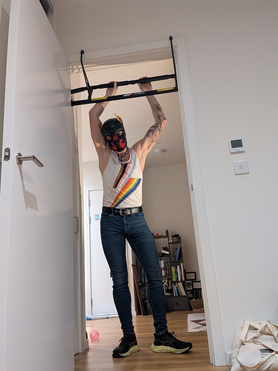 flash_mutt's tweet photo. It’s been a long week - you’ve earned some me-time! Take a break, unwind, and do what makes your tail wag. Rest and recharge because you deserve to feel pawsome. You’ve got this!
#pawsitivity #humanpup #humanpuppy #SelfCare #MeTimeMatters https://t.co/lWvZxYgClM