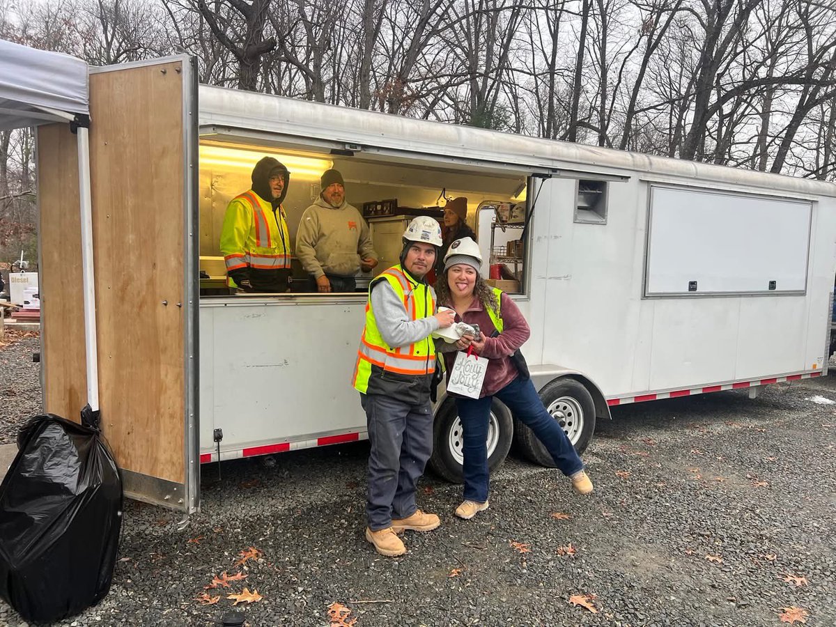 BelfastValley's tweet photo. A special shout out to the Feezer team for cooking everyday this week for project site Holiday Parties. Delicious food thank you so much guys. We are satisfied and grateful. https://t.co/S7r77SLcGC