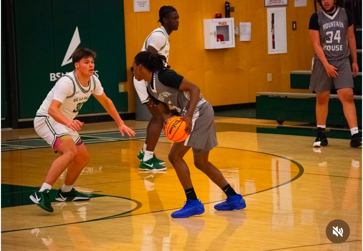 PastorHSJones's tweet photo. Tough, tough did I say tough loss to DLS. I have nothing but respect for them. Game-plan,  stick 3 sometimes 4 players to #5. @Shamarr_j   Adjustments are a part of the game. When he touched the ball 5 eyes were on him #getusetoit https://t.co/FtOUHgV9c2
