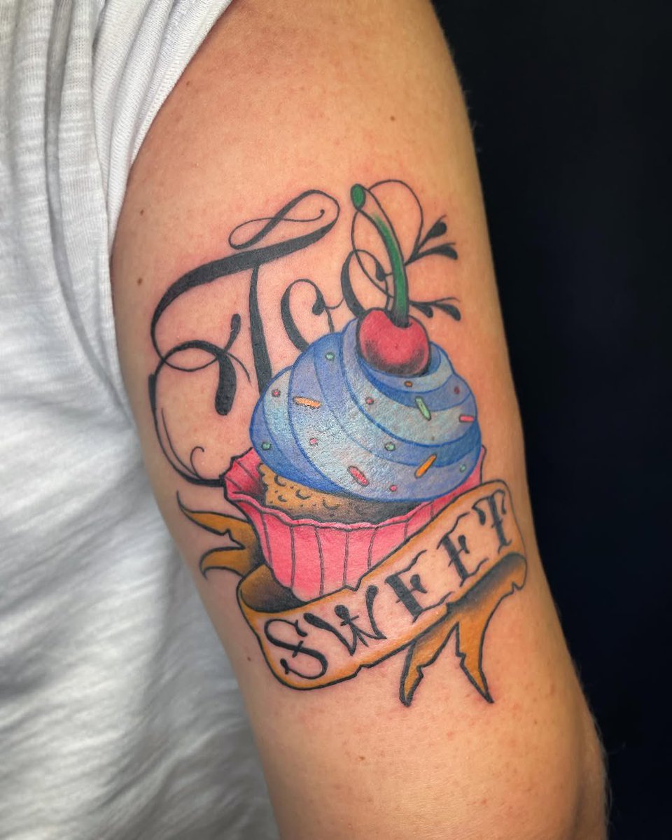 Sweet cupcake by Justin Kitzman.