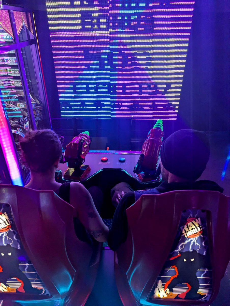 Dads who arcade together stay together. 👾

<a href="/every1question/">Jason Krawczyk</a>