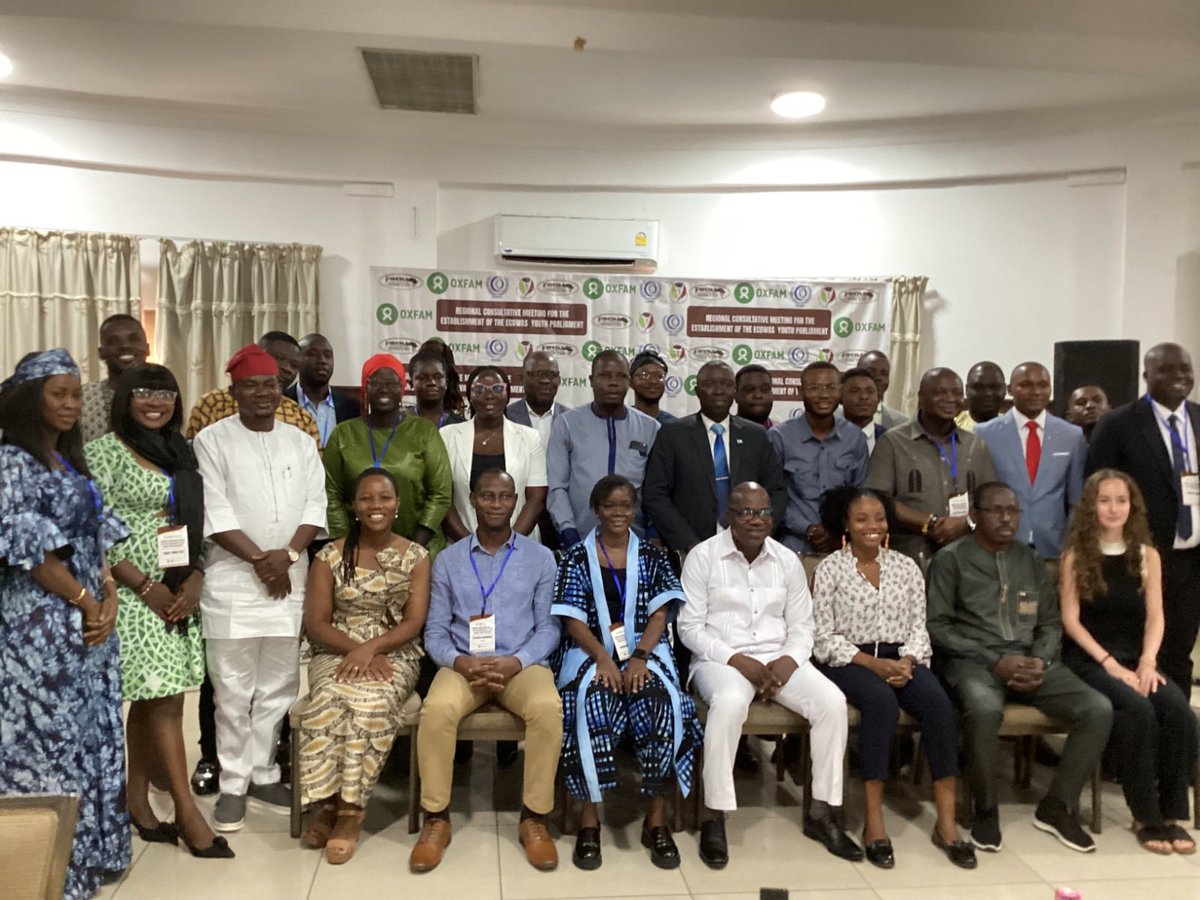 The Commissioner of NAYCOM Ahmed Atata Mansaray Esq is among the Sierra Leone delegations to join other West Africa countries for a 2-day meeting in Accra Ghana.
The event is geared towards the establishment of an ECOWAS Youth Parliament. Thus, NAYCOM is grateful for the insight.