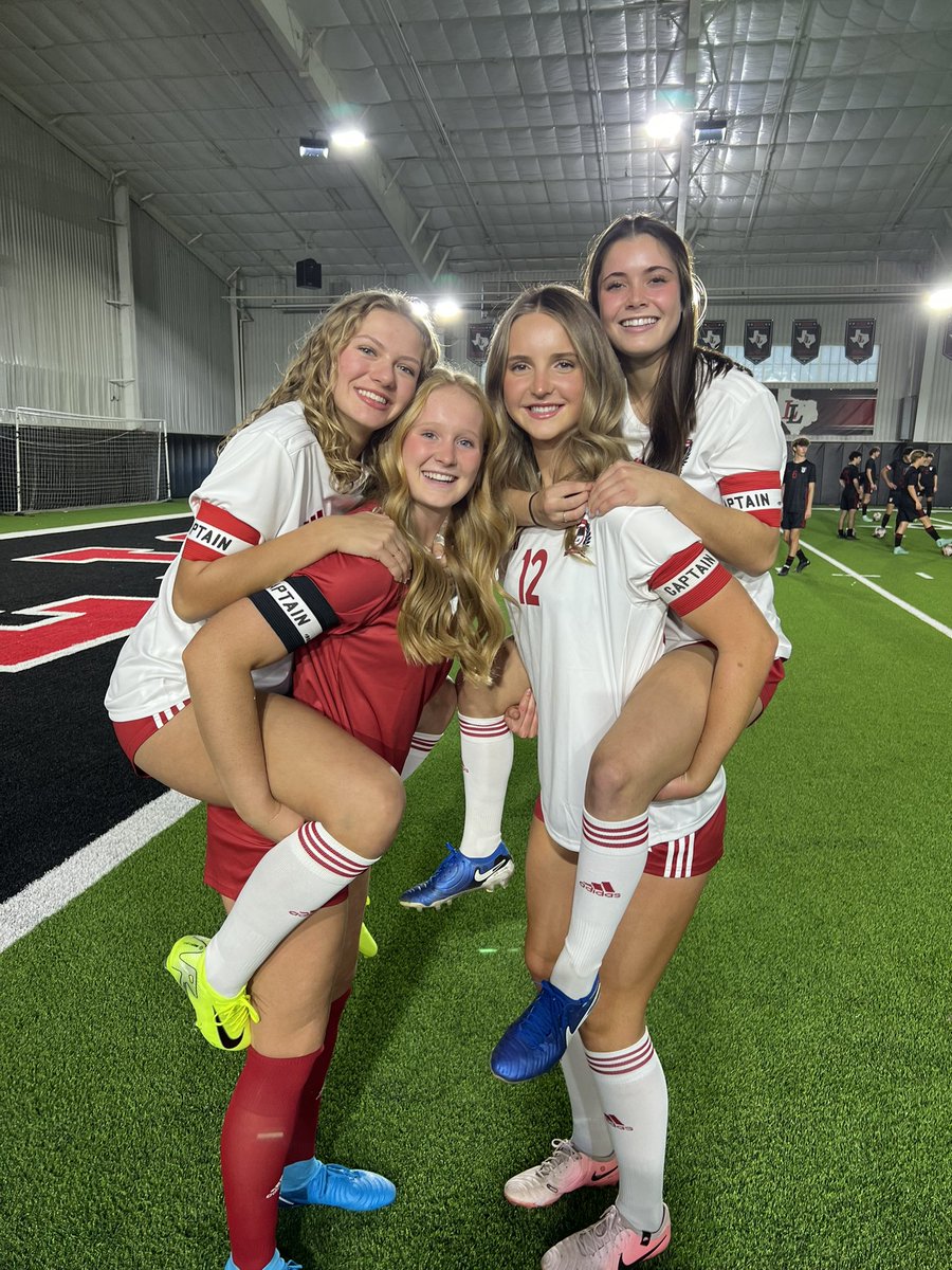 Lovejoy Girls Soccer (@lojogirlssoccer) on Twitter photo 2024-25 captains: seniors <a href="/EmmaKNelson/">Emma Nelson</a>, <a href="/margo_chester20/">Margo</a>, <a href="/katie_manders/">Katie Manders</a>, and junior <a href="/kenlea_swadener/">Kenlea Swadener</a>!! #️⃣2️⃣6️⃣4️⃣ 2024-25 captains: seniors <a href="/EmmaKNelson/">Emma Nelson</a>, <a href="/margo_chester20/">Margo</a>, <a href="/katie_manders/">Katie Manders</a>, and junior <a href="/kenlea_swadener/">Kenlea Swadener</a>!! #️⃣2️⃣6️⃣4️⃣