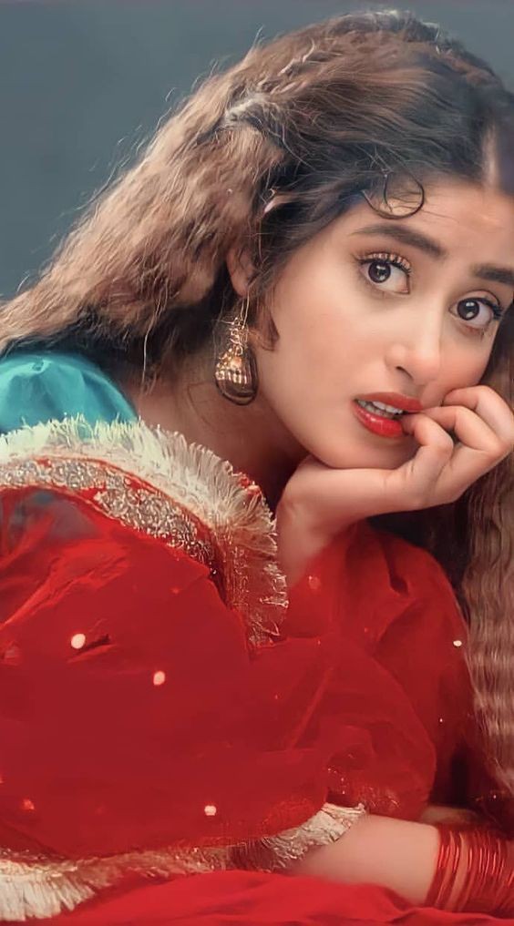 sajalaly_arab's tweet photo. Haseen #Sajalaly aka #Chammi #Aangan https://t.co/W2lZsOE5x5
