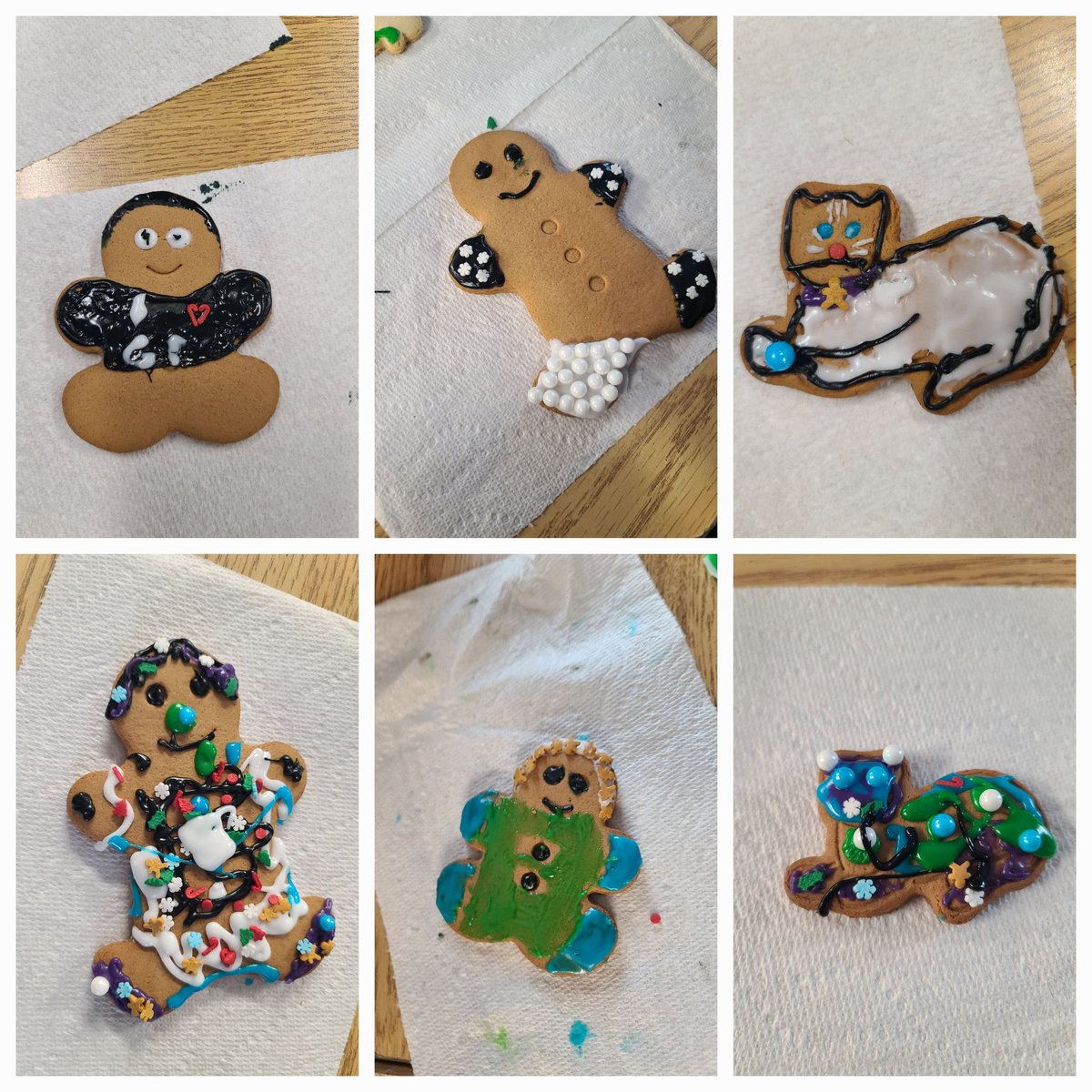 Merry Christmas from Mrs. Capeloa's Grade 7s 🎄🎅 <a href="/SMCDSB_MRO/">Monsignor J.E. Ronan Catholic School</a>