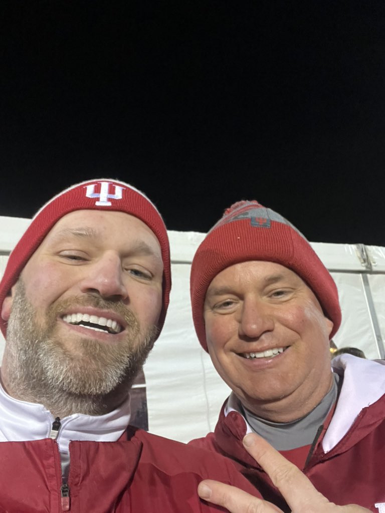 Wes Reynolds tweet media