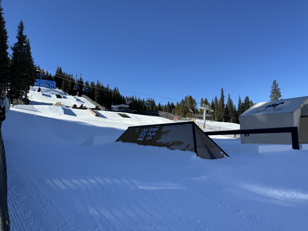 patrickskates92's tweet photo. Coolest experience ever getting to be at @CopperMtn for the US Grand Prix, and take pictures of some incredible riders! https://t.co/8RiAIstFeZ
