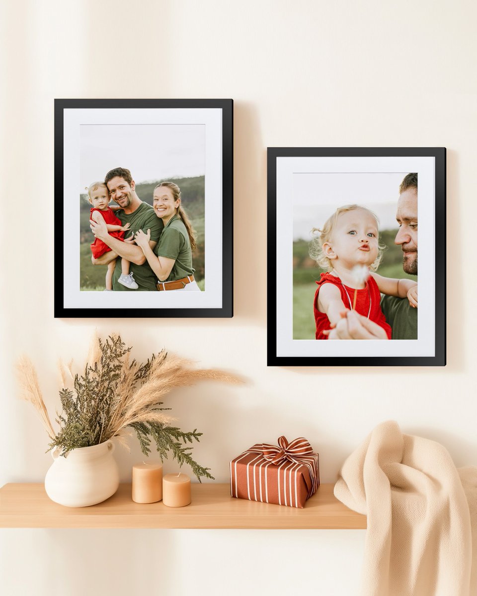 Looking for a last-minute gift idea? 🎁 A Canvaspop Gift Card is fast, personal, and always thoughtful. It’s a gift that says, ‘I cherish our moments together.’ ❤️