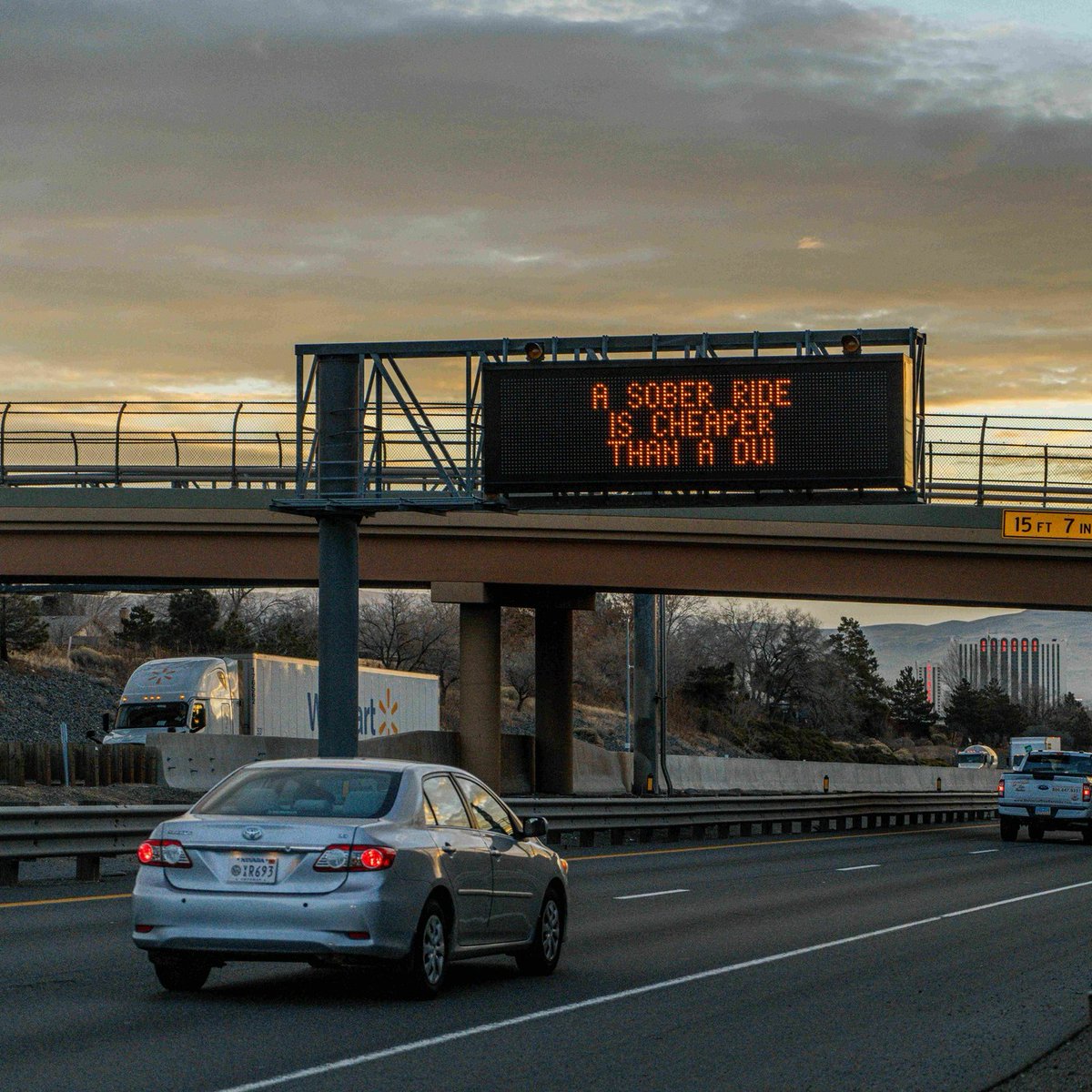 nevadadot's tweet photo. Our New Year's reminder for you.
Be safe, Nevada!
#VegasNYE #NVNYE #NYE2025 https://t.co/ZVixf9WTHL