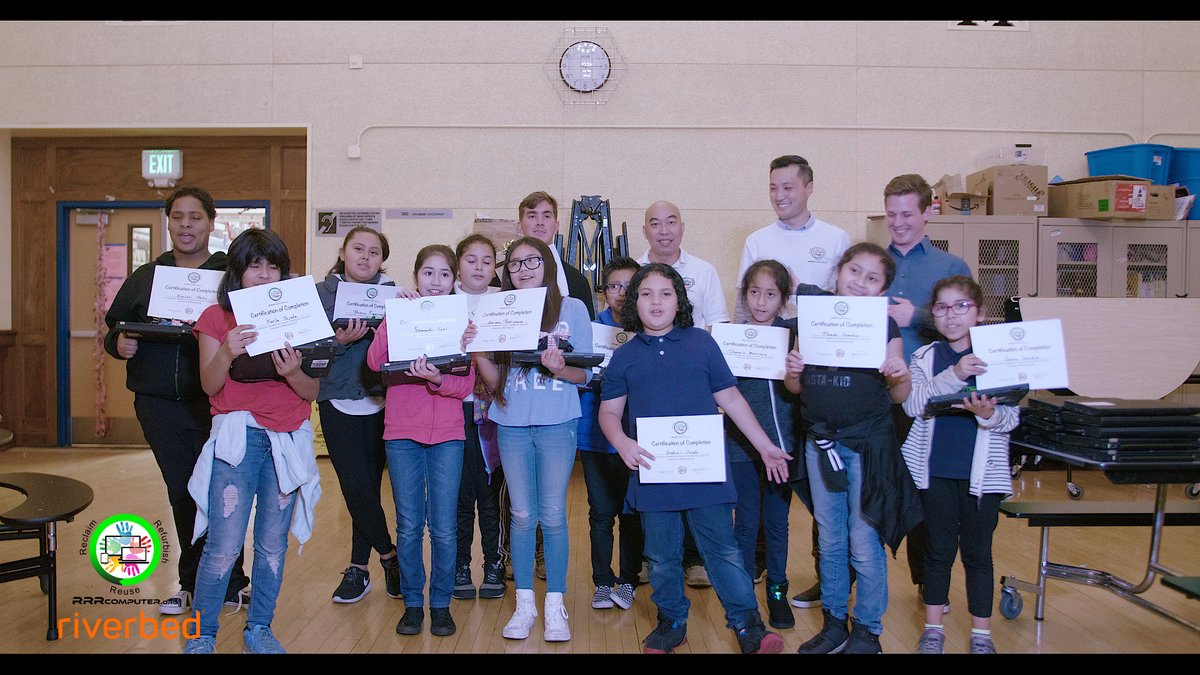 RRRComputer's tweet image. Here&apos;s your chance to win a free MacBook computer! 🎉 To enter, simply click on the link: rrrcomputer.org/apply and follow the instructions! rrrcomputer.org/donate