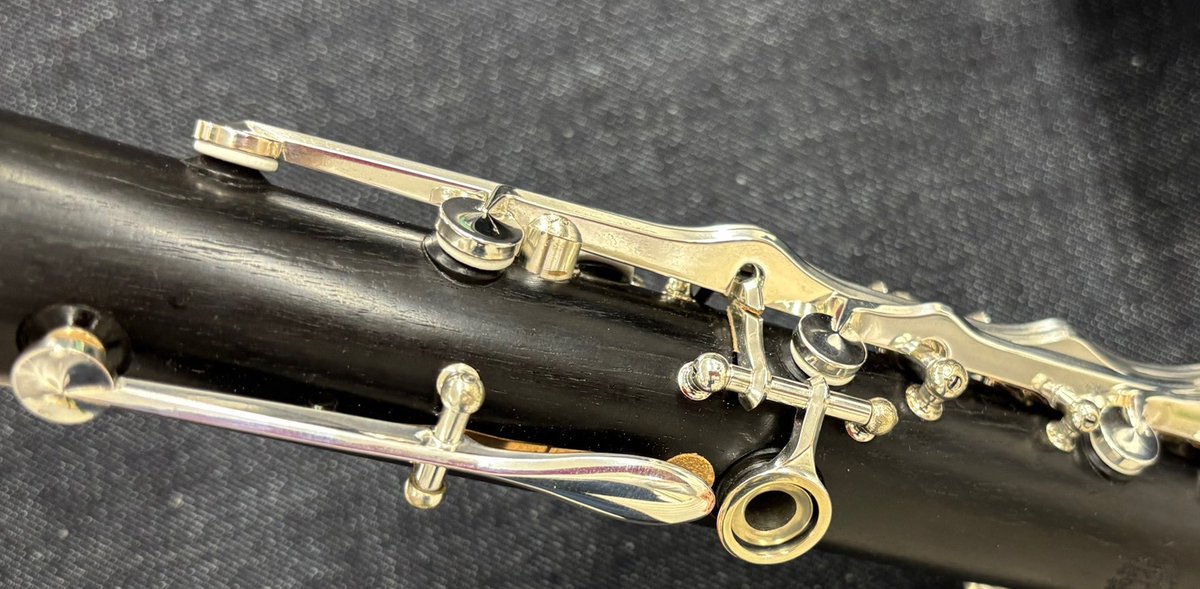 H.SELMER Signature(シグネチャー)の 全タンポ交換OHでした‼︎ 今回は