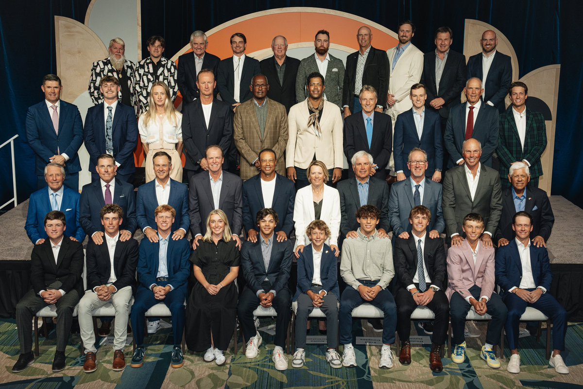 Most Legendary Photo of the Year. 

#CelebrateFamily #pncchampionship