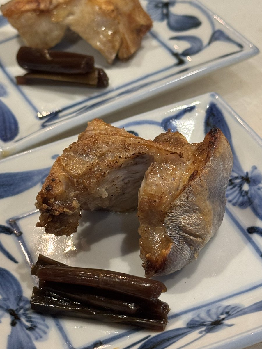 zarubaku's tweet photo. 12月の中盤戦は今日まで。来週はクリスマスがあったり和食系の店は一時の休息モードですが、27日〜31日は1年で1番ホットで激戦な5日間です。日によってまだ若干の空席有りです。ご予約はお早めにどうぞ〜 https://t.co/q24UQjwG1Z