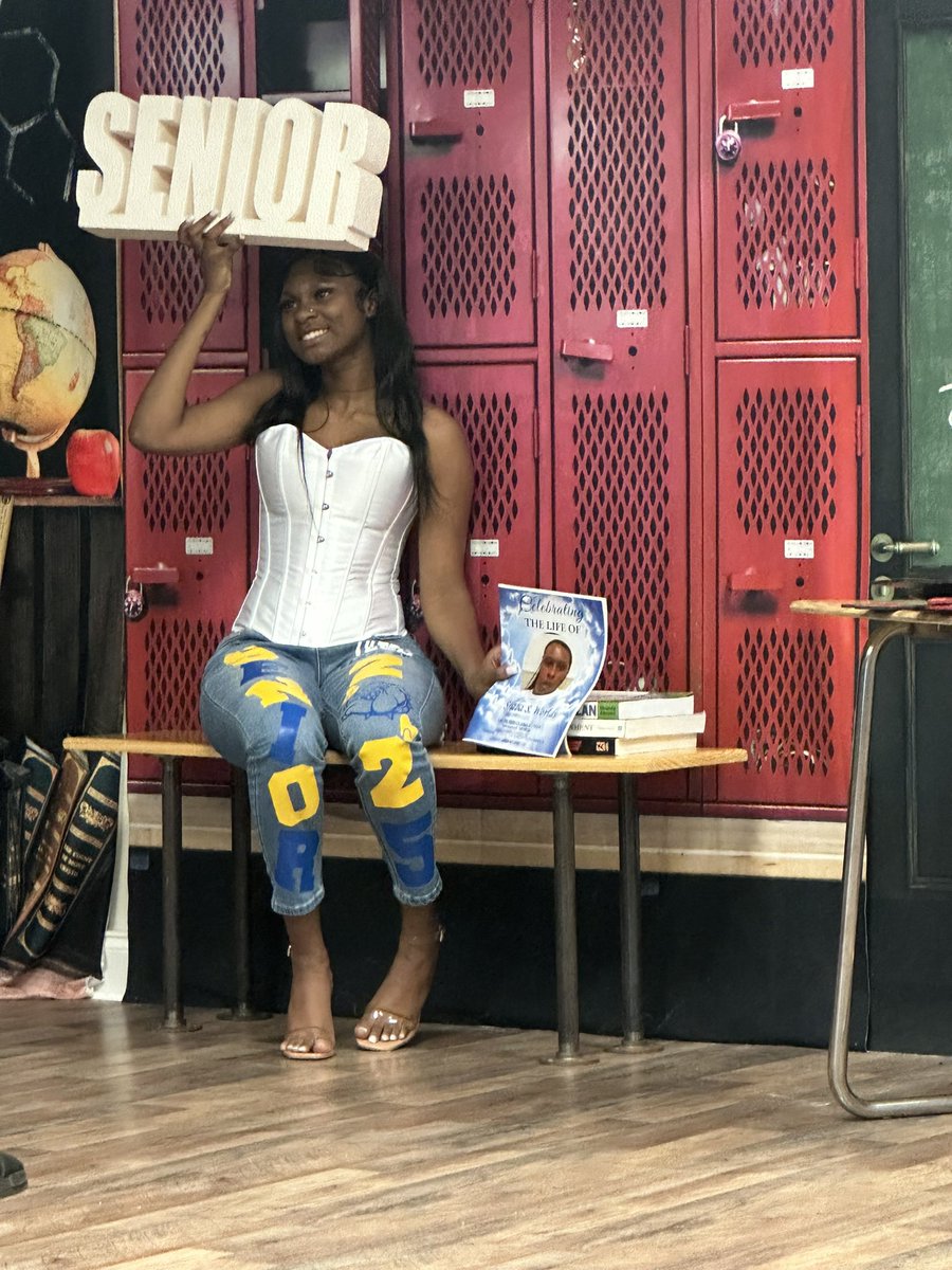 THE SEXC LIAR😍 tweet media