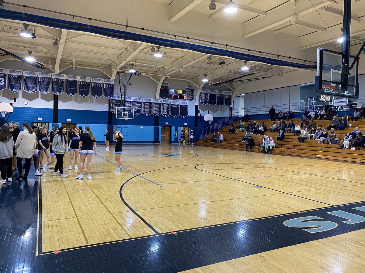 Braved the snow to make it over to <a href="/NPHSKnights/">North Penn Athletics</a>. <a href="/NPHS_KnightsBB/">NPGirlsBasketball</a> hosting <a href="/PHSLadyRamBball/">Pennridge_GirlsBball</a> in an SOL Colonial matchup.