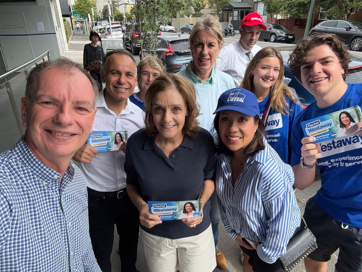 Good morning St Kilda and St Kilda East.

A great reception for Rachel Westaway and the Liberal team for the by-election on the 8th February.

#springst #prahranvotes #stkildaeast