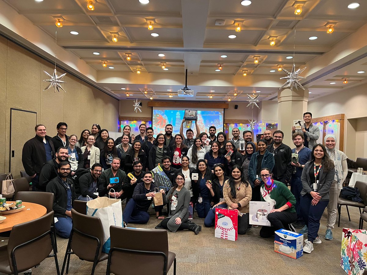 UPMC Mercy Internal Medicine Residency (@upmcmercyim) on Twitter photo White elephant gift exchange with lunch sponsored by our amazing attendings! 
#HAPPYHOLIDAYS from our UPMC Mercy fam!🎅🏻🎁🎄 White elephant gift exchange with lunch sponsored by our amazing attendings! 
#HAPPYHOLIDAYS from our UPMC Mercy fam!🎅🏻🎁🎄