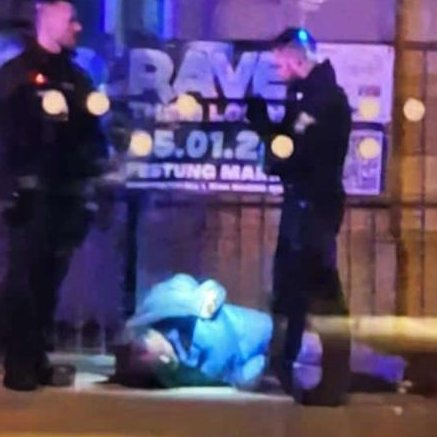 Remember the viral Video of German police controlling a grandmother and taking away her pocket knife?
They did not protect Germans from this:
#Magdeburg