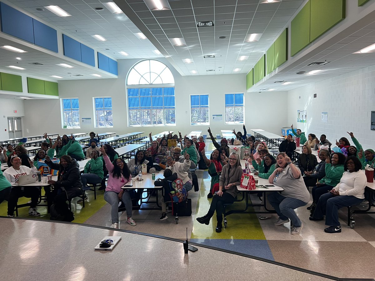 dr_tiffanyl's tweet photo. Thatโs a wrap on our first semester as a Blue Jay Family! ๐ Wishing everyone a joyful and restful break. See you in 2025! #BlueJayStrong #FinishLineToNextBeginning
@BCE_HCS @QuaviousWright @SJacksonEDU2 https://t.co/1h0x9ocVSj