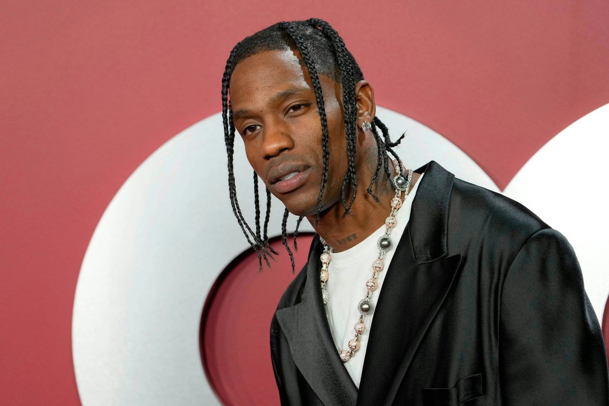 SalahLeaks's tweet photo. 2 Tracks were spotted in a recent survey, which are related to Travis scott 

-Sicko Mode
- Fein

They could be one of the upcoming jam tracks as well

(spotted by @BeastFNCreative &amp; @tnfAngel) https://t.co/ZKB1DKS9KD