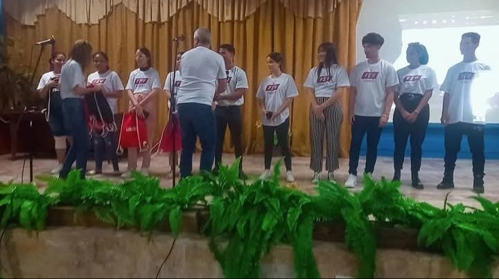 llanes_yandy's tweet photo. ¡Mucha felicidades a nuestra #FEU en su aniversario 102!
Celebramos un año más de una organización estudiantil, que a sido un pilar fundamental en nuestra historia 🇨🇺🇨🇺🇨🇺
#FEUdeCuba 
#SanctiSpíritusEnMarcha https://t.co/5sSkLaNX7T
