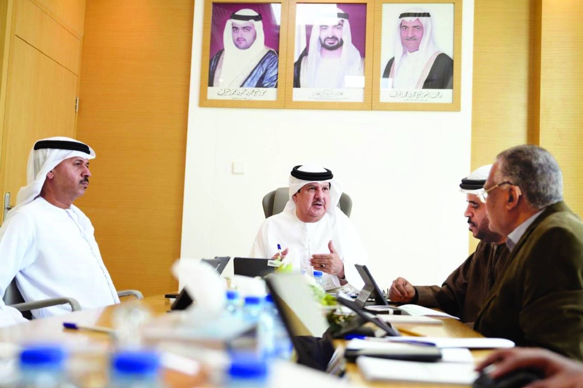 أكد المهندس محمد سيف الأفخم رئيس مجلس إدارة مؤسسة الفجيرة للموارد الطبيعية أن المؤسسة شهدت خلال النصف الأول من هذا العام تحقيق إنجازات تضاف لسجل المؤسسة وتضعها في مصاف المؤسسات الرائدة والتي تكللت بتحقيق مؤشرات إيجابية مشيرا إلى أن استراتيجيتها وخططها التنموية تتبنى نهج الاستدامة
