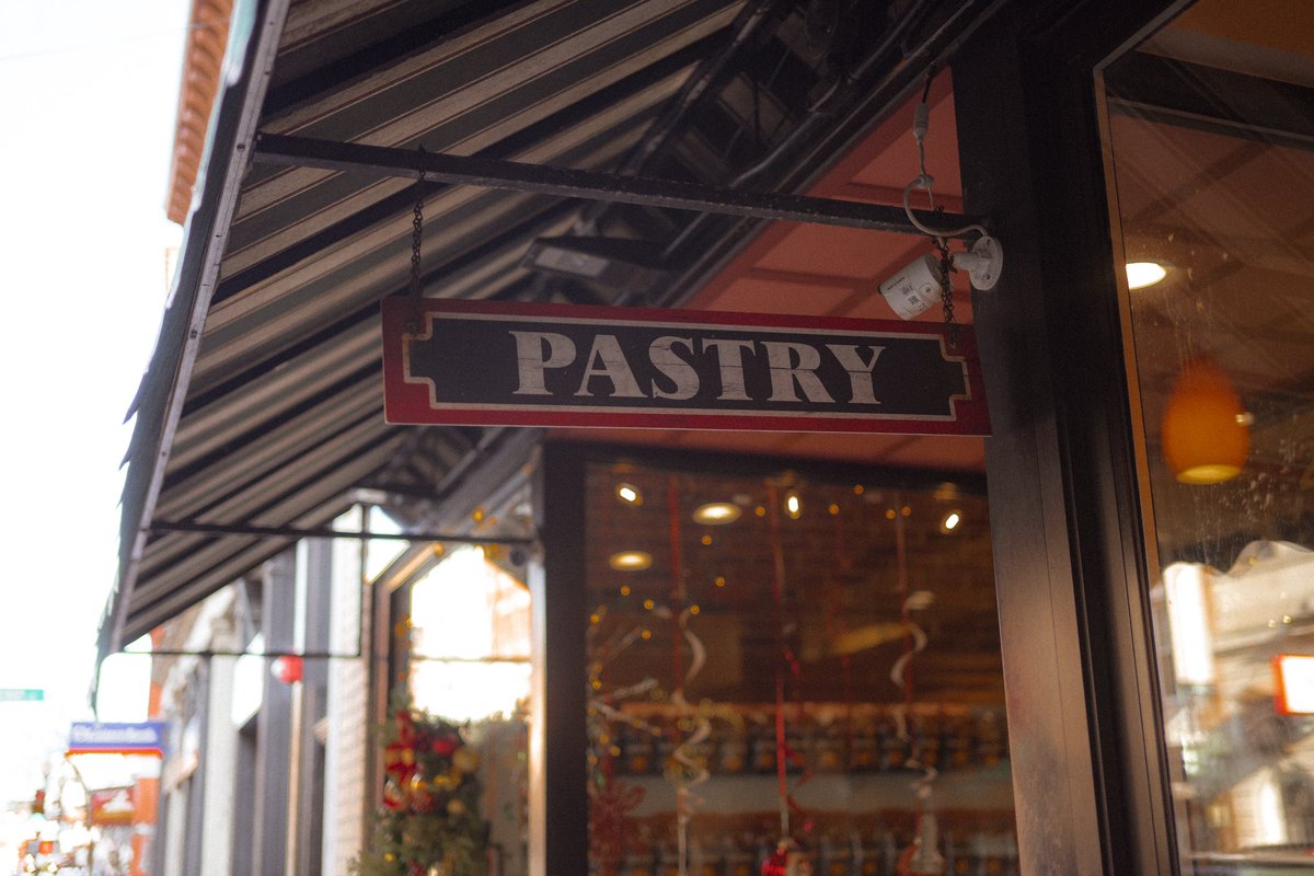 Christmas time in Boston’s North End. #Christmas